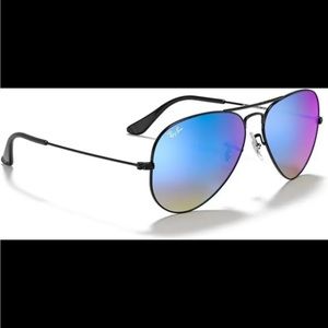 RAY-BAN AVIATOR SUNGLASSES
